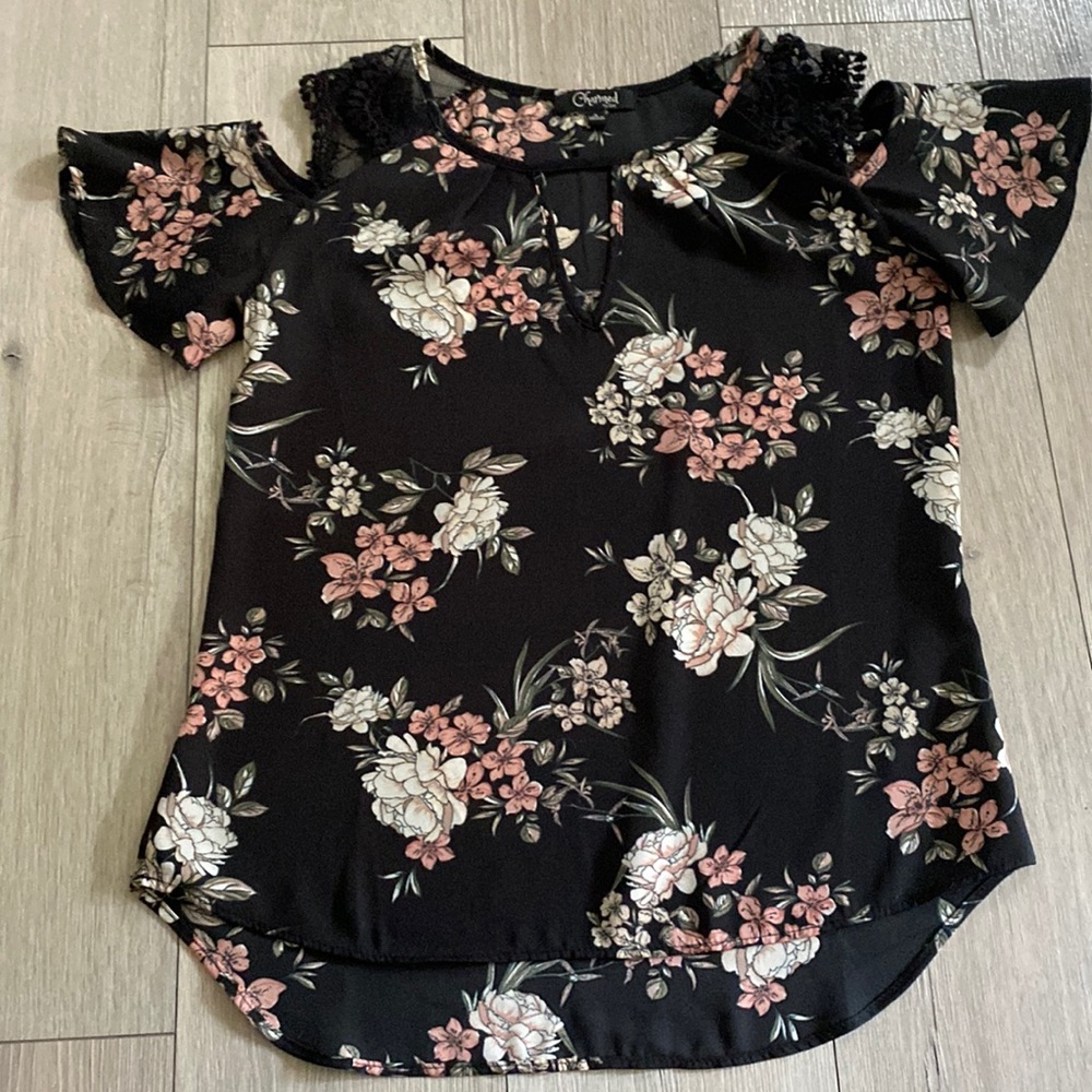 Floral top